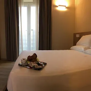 Hotel Terrazza, Castrezatto
